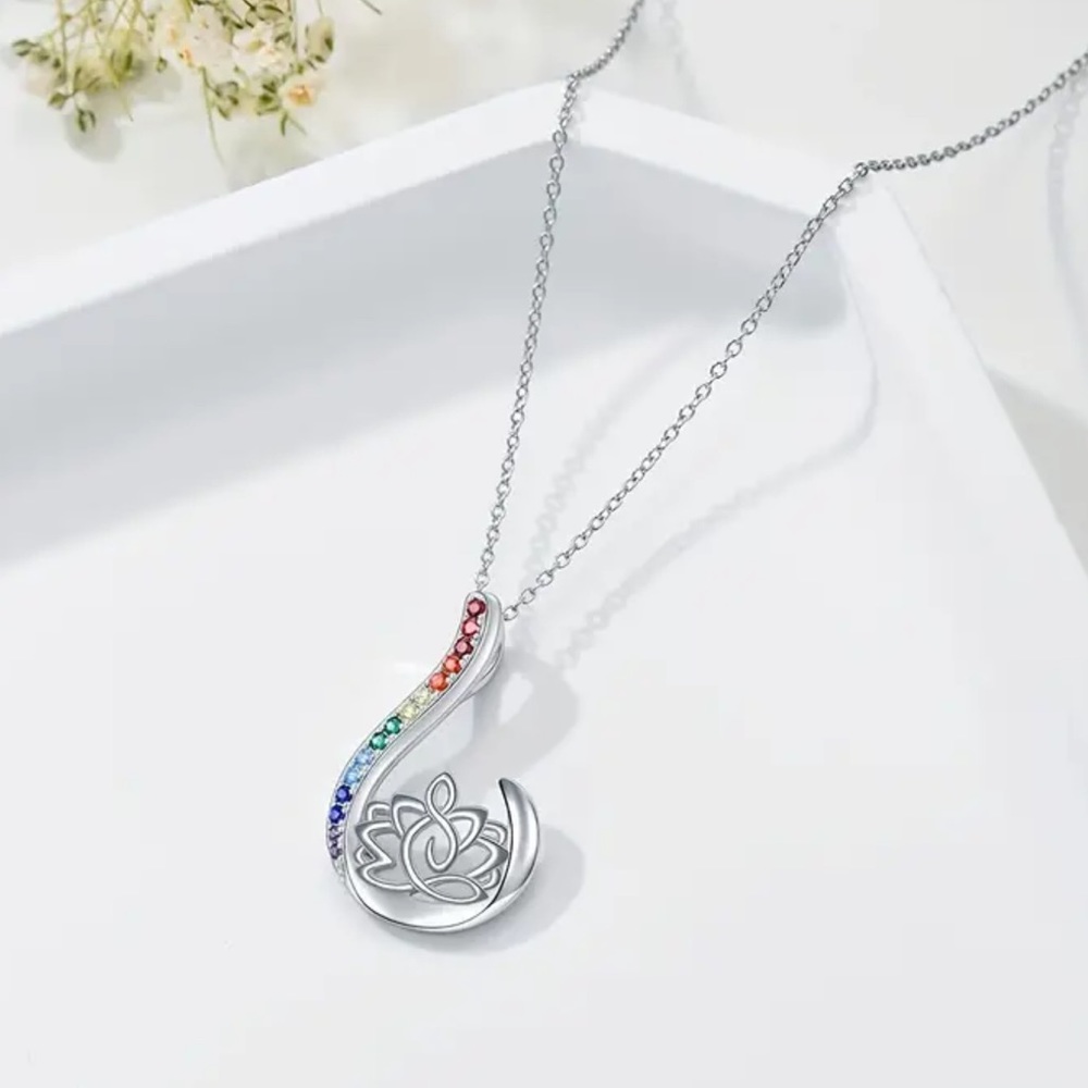 Lotus Rainbow Chakra necklace - Picture 2 of 4